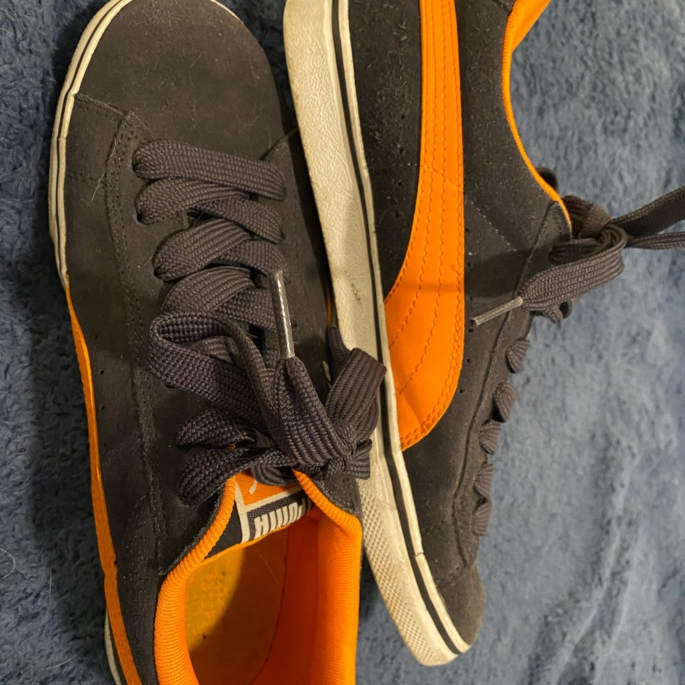 Pumas - Picture 3 of 3